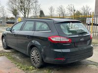 Gebraucht Ford Mondeo 140 PS (102 kW) 2013 Schwarz Kombi