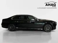 Gebraucht BMW 740 Executive 299 PS (219 kW) 2025 Schwarz Limousine