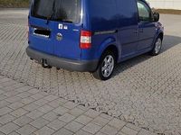 Second-hand VW Caddy 109 CP (80 kW) 2008 Albastru Monovolum