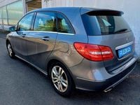 Gebraucht Mercedes B180 109 PS (80 kW) 2012 Grau Van / Kleinbus
