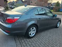 Gebraucht BMW 530 258 PS (189 kW) 2005 Titangrau ii Limousine