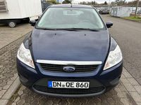Gebraucht Ford Focus Style 137 PS (100 kW) 2010 Blau Limousine