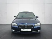 Second-hand BMW 525 218 CP (160 kW) 2013 Albastru Berlinǎ