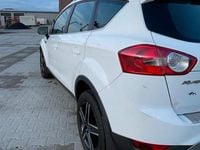 Gebraucht Ford Kuga Individual 140 PS (102 kW) 2012 Weiß SUV