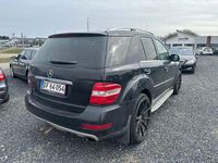 Gebraucht Mercedes ML320 224 PS (164 kW) 2009 Schwarz SUV