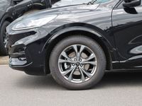 Gebraucht Ford Kuga ST-Line 151 PS (111 kW) 2023 Schwarz SUV