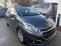 Gebraucht Peugeot 208 Active 82 PS (60 kW) 2018 Gris platinium Kleinwagen