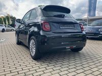Gebraucht Fiat 500e 86 kW (118 PS) 2023 Schwarz Kleinwagen