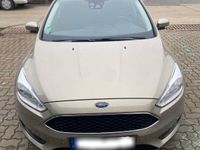 Gebraucht Ford Focus Business Edition 125 PS (91 kW) 2015 Gold Kombi