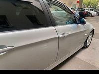 Gebraucht BMW 320 163 PS (119 kW) 2005 Limousine