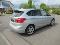 Gebraucht BMW 218 Active Tourer Advantage 140 PS (102 kW) 2020 Silber Van / Kleinbus