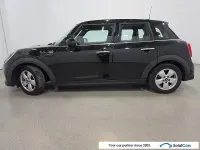 Gebraucht Mini ONE 102 PS (75 kW) 2022 Schwarz Kleinwagen