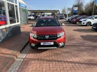 Gebraucht Dacia Sandero Prestige 90 PS (66 kW) 2018 Rot Van / Kleinbus