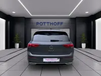 Gebraucht VW Golf VIII Active 131 PS (96 kW) 2022 Delfingrau metallic Limousine