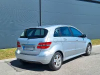 Gebraucht Mercedes B180 109 PS (80 kW) 2009 Grau Van / Kleinbus