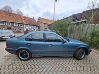 Usado BMW 316 Basis 102 HP (75 kW) 1995 Verde Sedan