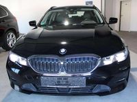 Gebraucht BMW 318 Advantage 150 PS (110 kW) 2022 Schwarz ii Kombi