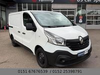 Gebraucht Renault Trafic Komfort 121 PS (88 kW) 2018 Weiß Van / Kleinbus