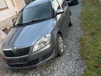 Gebraucht Skoda Roomster 90 PS (66 kW) 2012 Silber Van / Kleinbus