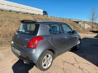 Gebraucht Suzuki Swift 83 PS (61 kW) 2001 Grau Limousine