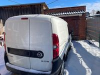 Gebraucht Opel Combo Selection 105 PS (77 kW) 2013 Weiß Van / Kleinbus