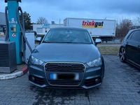 Gebraucht Audi A1 105 PS (77 kW) 2013 Grau Kleinwagen