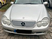 Gebraucht Mercedes C180 129 PS (94 kW) 2001 Silber Coupé