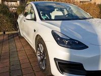 Gebraucht Tesla Model 3 Standard Range Plus 225 kW (306 PS) 2022 Weiß Limousine