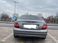 Gebraucht Mercedes C180 156 PS (114 kW) 2011 Silber Limousine