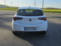 Gebraucht Opel Astra Dynamic 110 PS (80 kW) 2018 Weiß Limousine