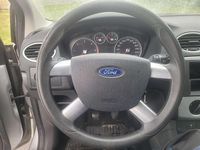 Gebraucht Ford Focus 109 PS (80 kW) 2006 Silber Kombi