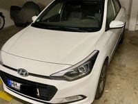 Gebraucht Hyundai i20 Passion 120 PS (88 kW) 2016 Weiß Kleinwagen
