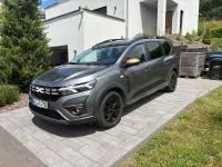 Gebraucht Dacia Jogger Extreme 91 PS (66 kW) 2025 Grau Van / Kleinbus