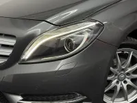 Gebraucht Mercedes B180 122 PS (89 kW) 2011 Grau Kleinwagen