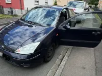 Gebraucht Ford Focus 75 PS (55 kW) 2004 Blau Kleinwagen