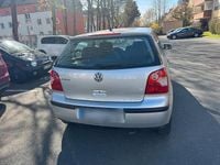 Gebraucht VW Polo 64 PS (47 kW) 2003 Grau Kleinwagen