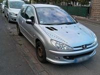 Gebraucht Peugeot 206 115 PS (84 kW) 2004 Silber Kleinwagen