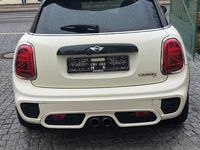 Gebraucht Mini Cooper S Pepper 192 PS (141 kW) 2016 Weiß Kleinwagen