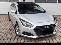 Gebraucht Hyundai i40 Trend 141 PS (103 kW) 2016 Silber Limousine
