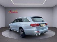 Gebraucht Mercedes E300 Avantgarde 194 PS (142 kW) 2022 Silber Kombi