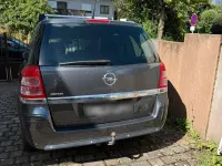 Gebraucht Opel Zafira Edition 125 PS (91 kW) 2010 Andere farben Van / Kleinbus