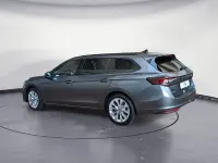 Gebraucht Skoda Superb Selection 204 PS (150 kW) 2025 Grau Kombi