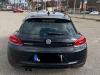 Second-hand VW Scirocco 140 CP (102 kW) 2011 Negru Coupe