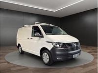 Gebraucht VW Transporter 110 PS (80 kW) 2023 Weiß (candyweiß) Van