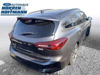 Neu Ford Focus ST-Line X 155 PS (114 kW) 2026 Magneticgrau (metallic) Kombi