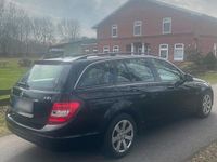 Gebraucht Mercedes C180 120 PS (88 kW) 2012 Schwarz Kombi