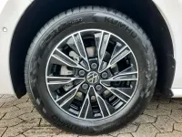 Gebraucht VW T7 150 PS (110 kW) 2025 Candyweiß Van