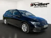 Gebraucht VW Golf VIII Life 150 PS (110 kW) 2022 Schwarz Kombi