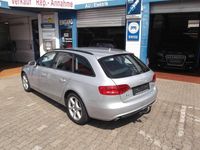 Gebraucht Audi A4 Attraction 170 PS (125 kW) 2012 Eissilber metallic Kombi