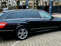 Usata Mercedes E250 204 CV (150 kW) 2012 Nero Station wagon